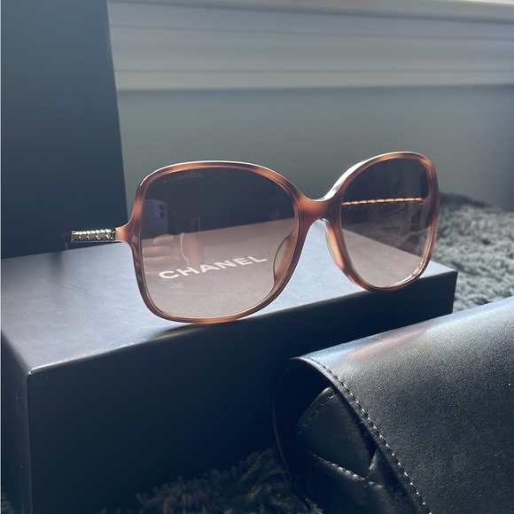 SOLD —Chanel 100% authentic Square Sunglass was Like new - Picture 2 of 12